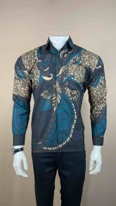 Kemeja batik pria motif sangkuriang hijau