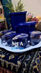 Tupperware pitcher & mugs set