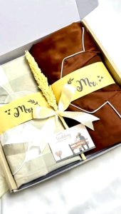 Hampers Wedding Piyama Couple Motif / Hadiah Pernikahan Baju Tidur Pasangan / Gift Box Seserahan