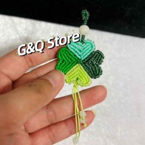 Dây Đeo Điện Thoại Móc Khoá Đan Hình Cỏ Bốn Lá Phối Màu May Mắn Tài Lộc Phụ Kiện