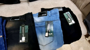 Celana jeans pendek sobek size 28-38 ketebalan 125 oz bahan non stretch warna retro