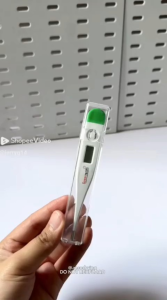Surgitech DWR-8795 digital thermometer with auto off feature for accurate temperature readings.