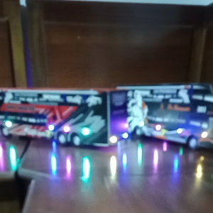Bus miniatur po sudiro tunggal jaya telolet dan lampu