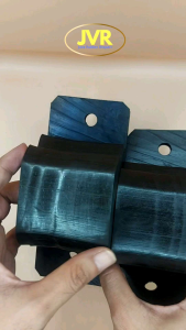 Stopper Belakang Panther Set 2pcs: Aksesoris Mobil Berkualitas