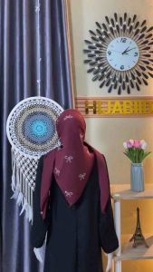 Hijab Segi Empat Paris Pita Payet Tabur