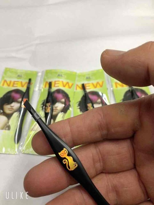 Nhíp đen hiệu con mèo xịn xò - Nhíp nhổ lông mày, lông chân