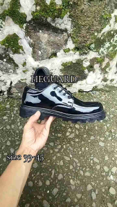 Sepatu PDH Pendek Mengkilap Dinas Satpam Security TNI POLRI Formal