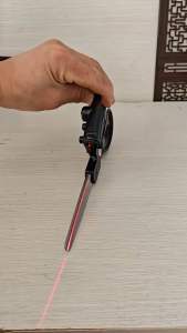 Kéo cắt laser định vị lấy dấu đường thẳng chuyên dùng trong ngành may mặc Kéo laser bằng thép không gỉ chất lượng cao.