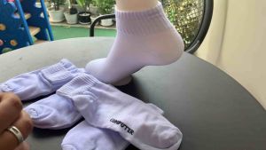 12 Pasang Lebih Murah Kaos Kaki Putih Sport Pendek 3/4