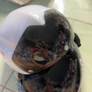 🔥SIÊU SALE 🔥 nón bảo hiểm độ tem P.O.C kính hít nam châm +đuôi tăng chỉnh SIÊU CHẤT