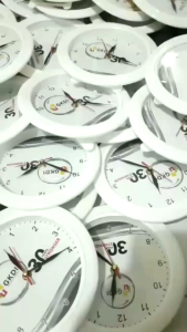 Ukuran diameter 22 cm Jam dinding / meja kaca foto logo instansi sekolah partai kantor gift hadiah kado souvenir custom cewek cowok ultah ulang tahun pernikahan wedding wisuda graduation event doorprize KKN unik murah aesthetic