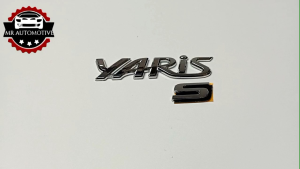 Logo Emblem Bagasi Tulisan Yaris Type S Original ( 2 pcs )