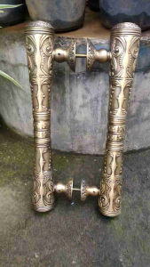 Handle Pintu Rumah Kuningan Antik Motif Godo Ukir 43 cm 4 Pcs