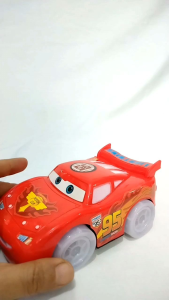 mainan mobil Cars bump and go