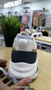[100%ORGNL SNEAKER COWOK 3SCO]