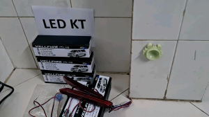 Đèn Led gầm sau cao cấp toyota Innova 2008-2015 3 chế độ và Camry Fortuner Sienna Lexus Toyota xi nhan chạy đẹp mắt led cản sau