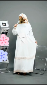 Yasmin Set Khimar Syari Athata: Desain Nyaman & Bahan Crinkle Premium