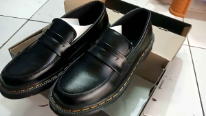 sepatu loafres slip.on pria formal/sepatu loafres/sepatuloafrespria.wanita/sepatu kerja