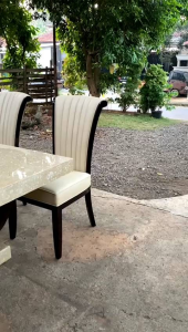 MEJA MAKAN JATI SET 4 KURSI MEJA MAKAN VINTAGE TOPTABLE FINISING CAT DUCO MOTIF MARMER BERKUALITAS