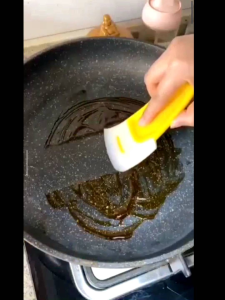 Spatula Kuning Besar Bisa Digantung/ Spatula Pembersih Piring Wajan Dapur