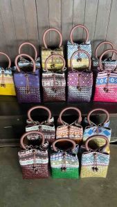 กระเป๋าสาน กระเป๋ากระจูด กระเป๋าถือ กระเป๋าออกงาน กระเป๋าจับจีบแต่งผ้า สวยระเอียด