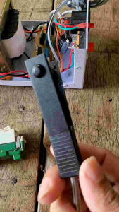 สวิทช์มือบีบสวิทช์อินเวอร์เตอร์ต่อ1ตัวมี2ชิ้นประกบกัน ใช้กับงานDIY