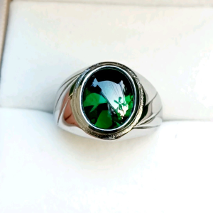 CINCIN BATU GREEN AQUAMARINE CUTTING BAWAH RING TITANIUM