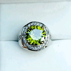 CINCIN BATU GREEN PRIDOT CUTTING BULAT BERKILAU