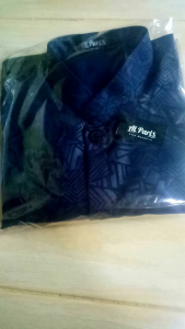 Baju Koko Lengan Panjang Embos: Nyaman & Elegan
