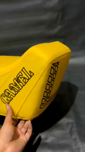 Jok panjang langsung single seat vespa model Camel Yellow kuning yankee GRADE A vespa px exclusive Lokal murah Empuk bahan kulit press bagus detail original