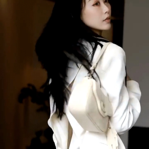 Tas Selempang Wanita Roan&Kloss Tas Slempang Wanita Import Terbaru - Sister Sling Bag FREE Dustbag +