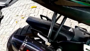 silincer Akrapovic Layang Carbon knalpot silencer only suara bas adem inlet 50mm