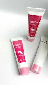 วาสลีนทาปาก ศิริราช💋