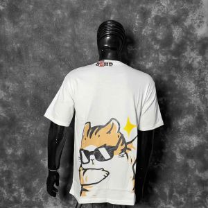 jmhd STORE KAOS T-SHIRT / KAOS MOTIF BERGAMBAR KUCING / KAOS CAT / KAOS OUTFIT MOTIF SUKAJAN / KAOS TERBARU / KAOS TRENDY / KAOS DISTRO PRIA KEREN 2025 / KOAS DISTRO BANDUNG / KAOS POLOS / KAOS KATA KATA / BAJU KEKINIAN / KAOS ANAK MUDA