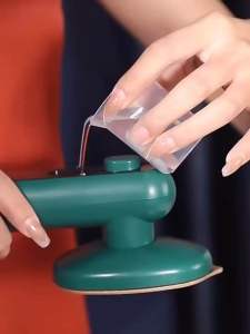 ✴️Ship Within 24H✴️ Portable Steam Iron Electric Mini Ironing Machine Handheld Hanging Iron Wet Dry Garment Steamer 电熨斗