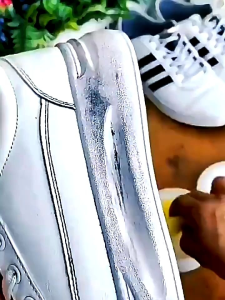 Krim Pemutih Sepatu Dengan Spons Kuning 2in1/Krim Pembersih Sepatu Krim Serbaguna