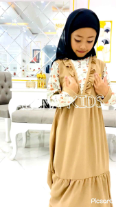 SAFEEA GAMIS COUPLE IBU DAN ANAK PEREMPUAN 2-12thn Bahan CRINGKLE AIRFLOW PREMIUM Kombinasi Polos Bunga Terbaru Kekinian/Lebaran 2024