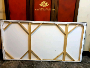 รูปภาพใบเศรษฐีทอง  พื้นสีแดงเฉดดำ ภาพมงคล ภาพตกแต่งโรงแรมรีสอร์ทร้านนวดสปา รูปติดผนัง รูปติดบ้าน