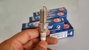 Original | Iridium ix Toyota Inova / Honda / Kia / Hyundai / Tng40 / Fortune 2.7 & 3.0 / Mirage / AGH30 / Sonata