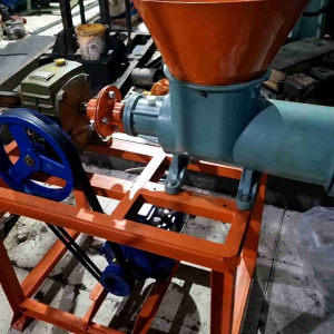 MESIN PENGGILING DAGING TYPE 62 DENGAN DINAMO LISTRIK