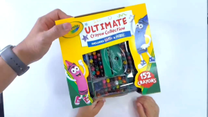 Crayola Ultimate Crayon Collection Art Tools 152 Colors Durable Storage Case Long-Lasting Colors Caddy and Sharpener Colors May Vary