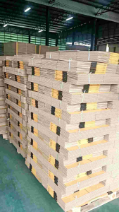 กล่องผลไม้  กระดาษ 5ชั้น มีหูจับ 1แพ็ค 10 ใบ