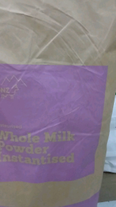 SỮA BỘT NGUYÊN KEM WOLEMILK POWDER INSTANT phù hợp cho mọi lứa tuổi( tách lẻ 1 kg)