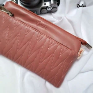 Dompet Zelyn By Gabia: Dompet Panjang Wanita Bordir Anti Air
