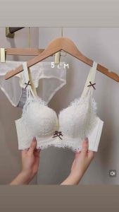 🇲🇾 Ready Stock High Quality 5cm Push Up Bra（3 Hooks）Wireless Bra(Tidak Dawai+Span Tebal+Tepi Besar)Ori原版加厚内衣加厚文胸小胸内衣AA杯内衣聚拢内衣Push Up Bra
