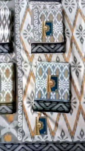 SARUNG TENUN GOYOR CENDANA 210 & SARUNG GOYOR Arroma by CENDANA