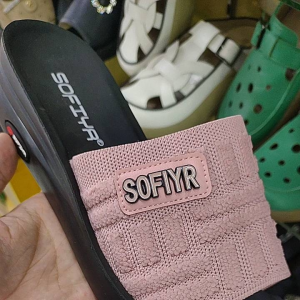 Sendal Wedges Pendek Merk Sofia Warna Pink Rajut Model Terbaru
