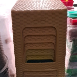 Kursi baso plastik/kursi TABITHA ayaman rotan