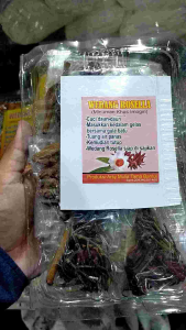 wedang Rosela komplit - minuman herbal - wedang Imogiri - Rosella tea - tinggi antioksidan - mencegah kanker - cocok untuk program diet - menurunkan kolesterol