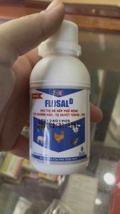 1 Chai Flosal D 100ml tri hô hấp tụ huyết trùng khò khè thương hàn cho gia súc và gia cầm.